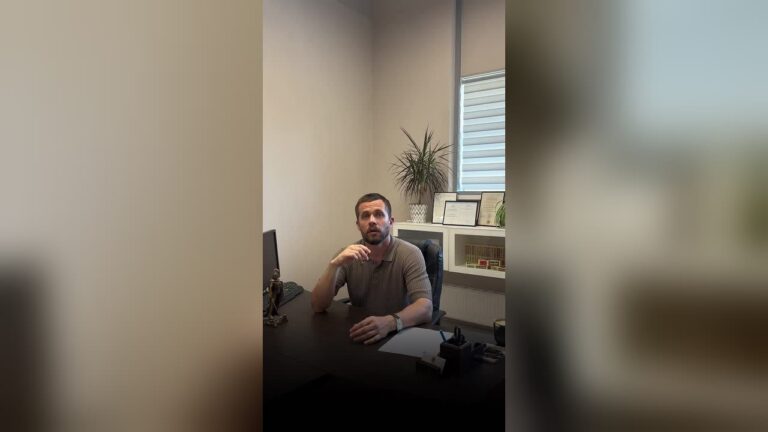 Развелись, а кредиты общие: кто платит долги после развода